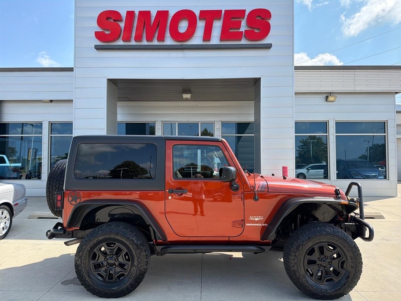 Jeep Wrangler 4WD 2dr Sahara 2014