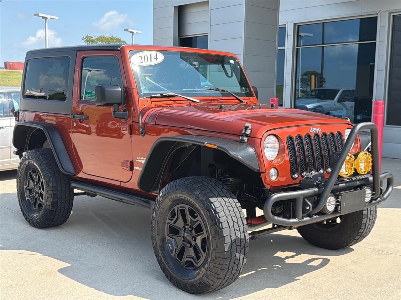 Jeep Wrangler 4WD 2dr Sahara 2014