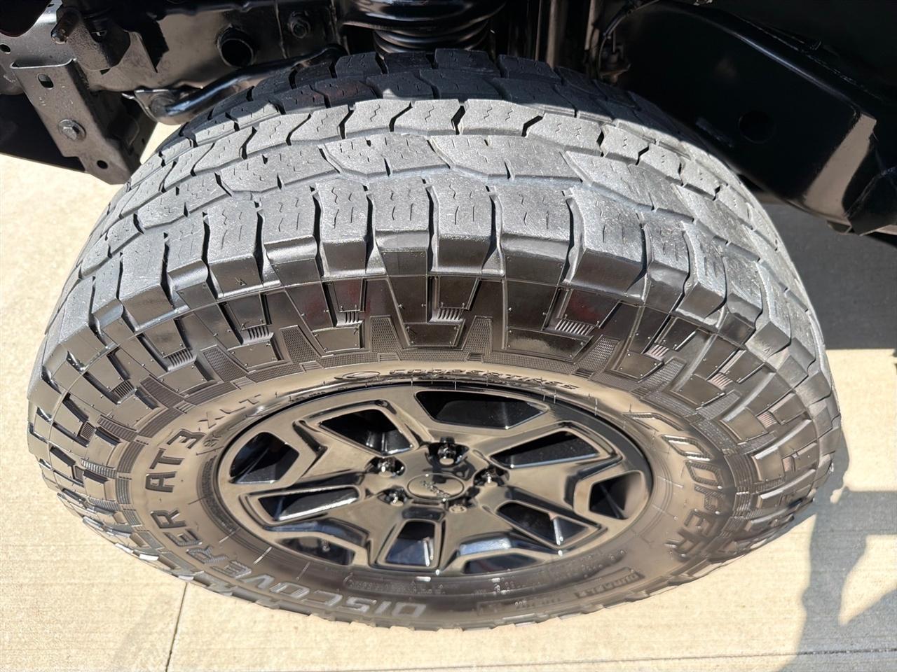 Jeep Wrangler 4WD 2dr Sahara 2014
