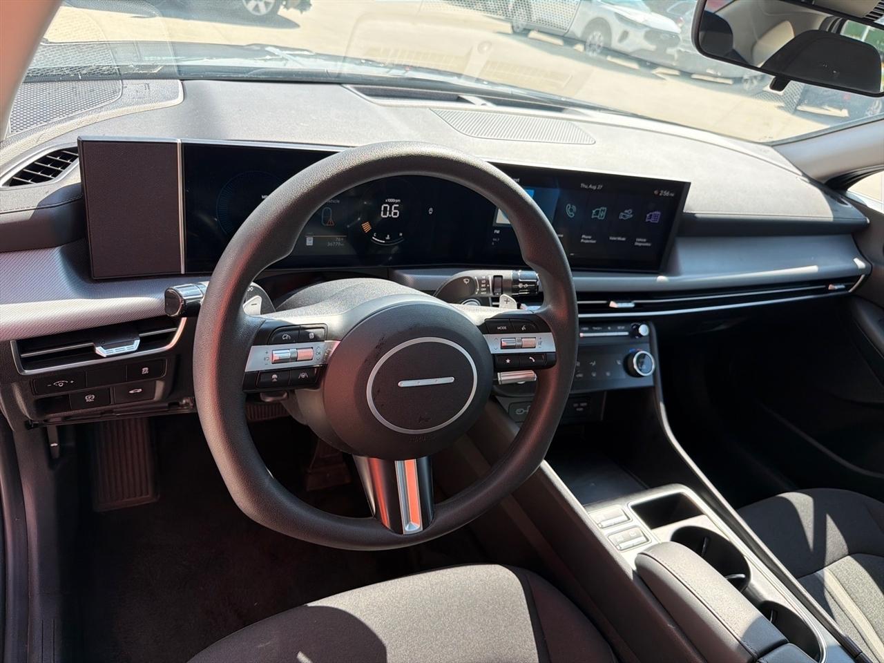 Hyundai Sonata SEL FWD 2025