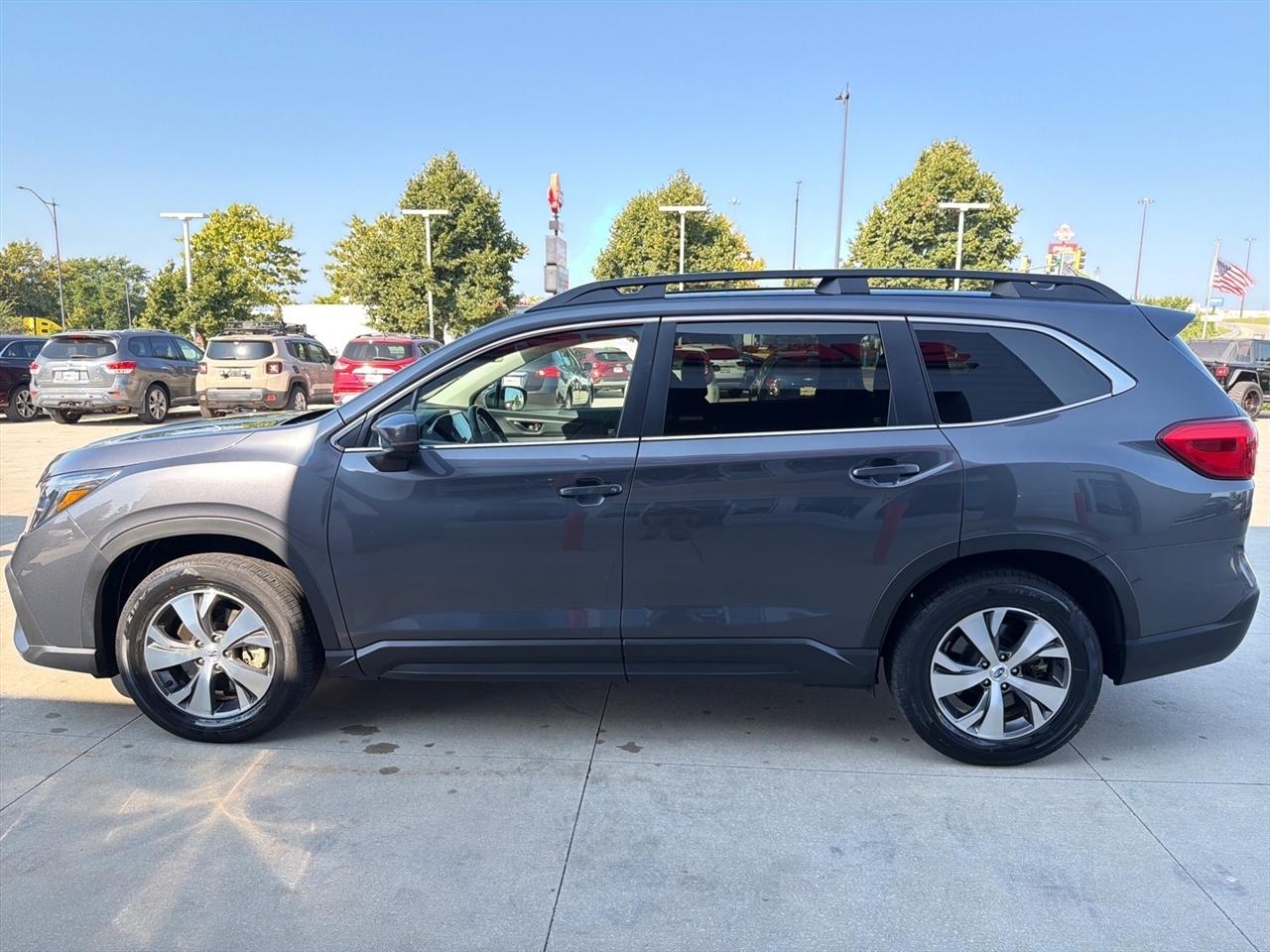 Subaru Ascent Premium 7-Passenger 2025