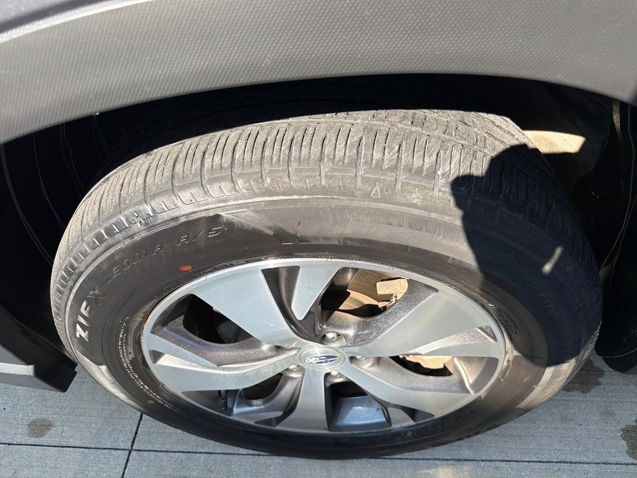Subaru Ascent Premium 7-Passenger 2025