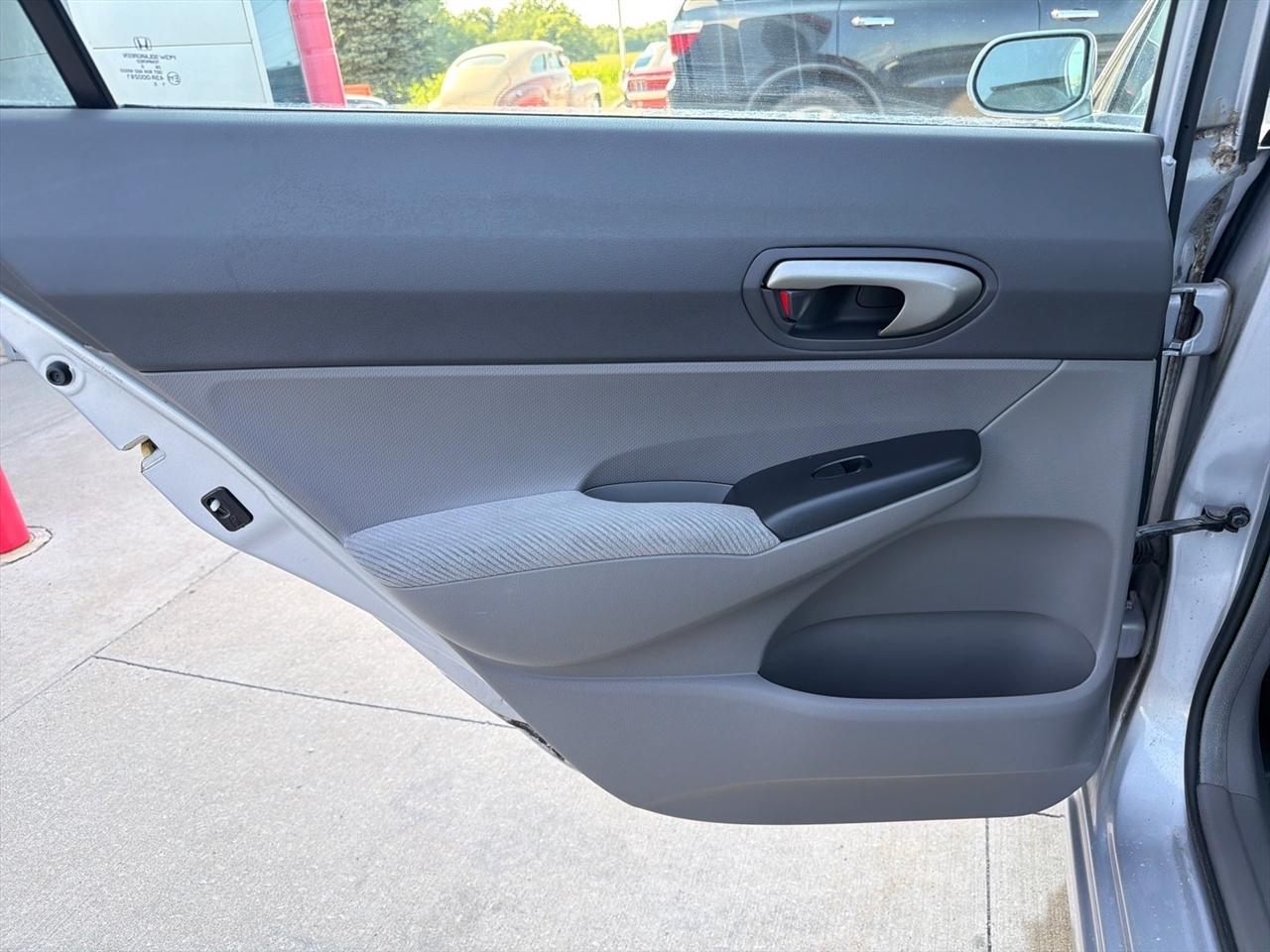Honda Civic Sdn 4dr Auto LX 2010