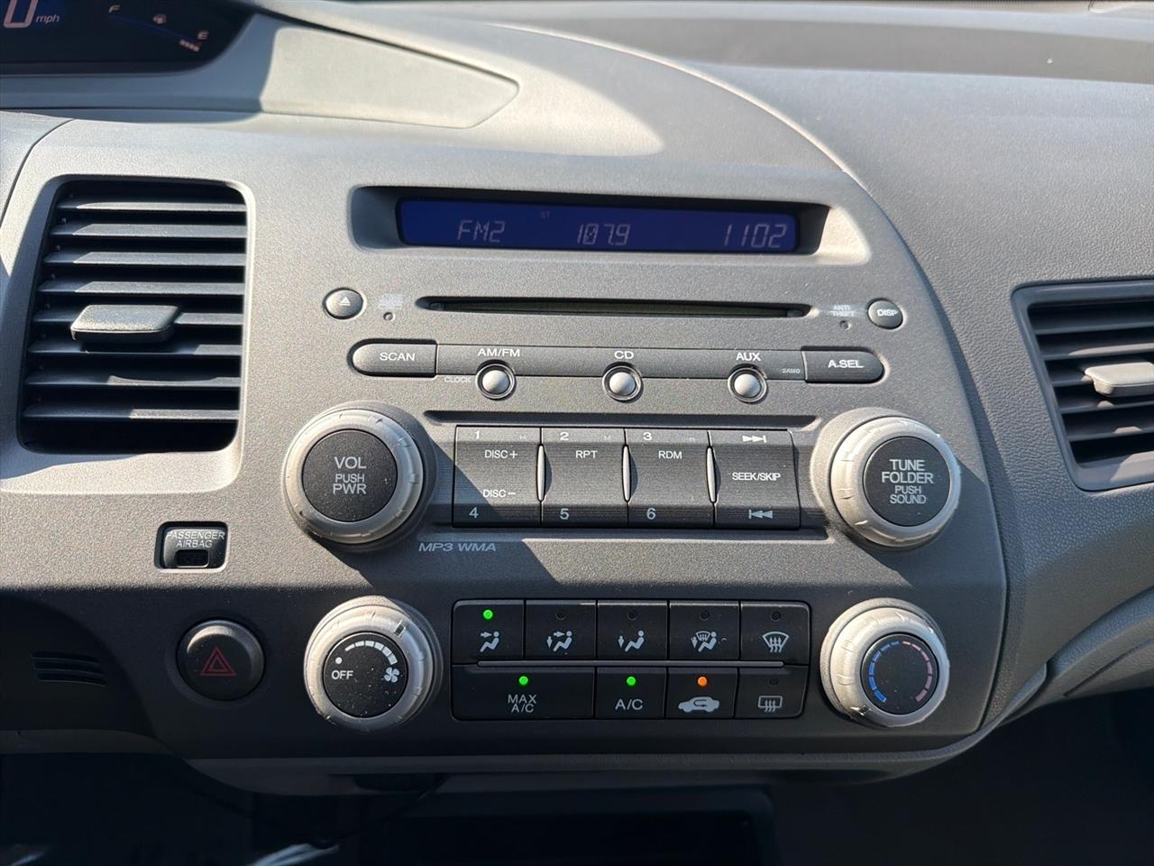 Honda Civic Sdn 4dr Auto LX 2010