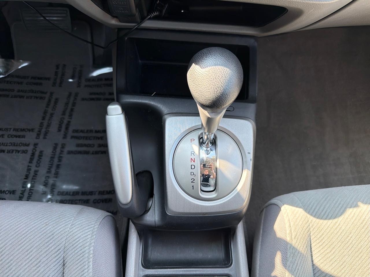 Honda Civic Sdn 4dr Auto LX 2010