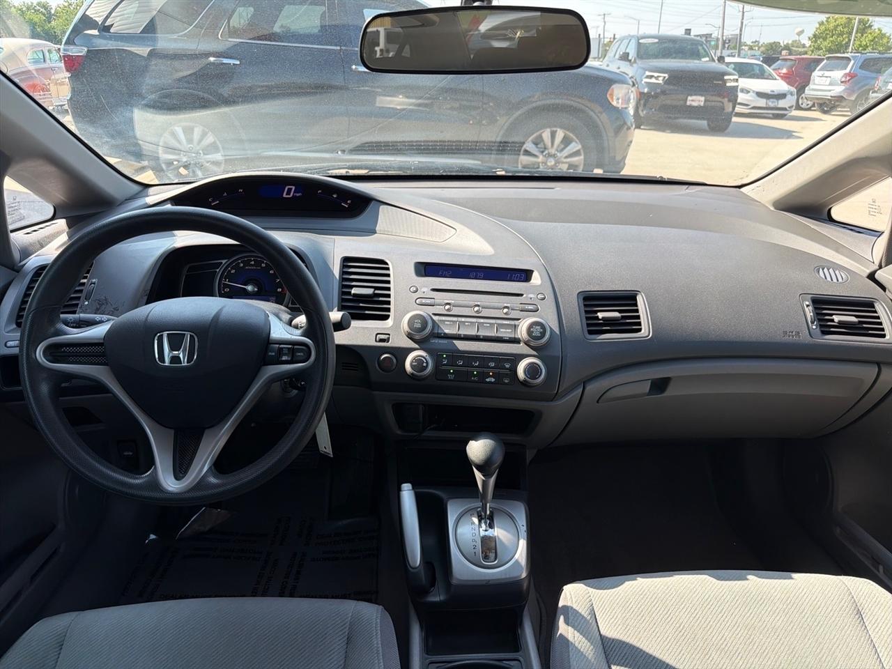 Honda Civic Sdn 4dr Auto LX 2010
