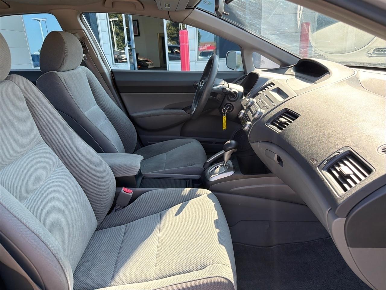 Honda Civic Sdn 4dr Auto LX 2010
