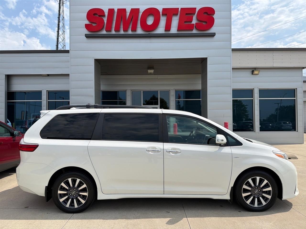 Toyota Sienna Limited Premium AWD 7-Passenger (Natl) 2020