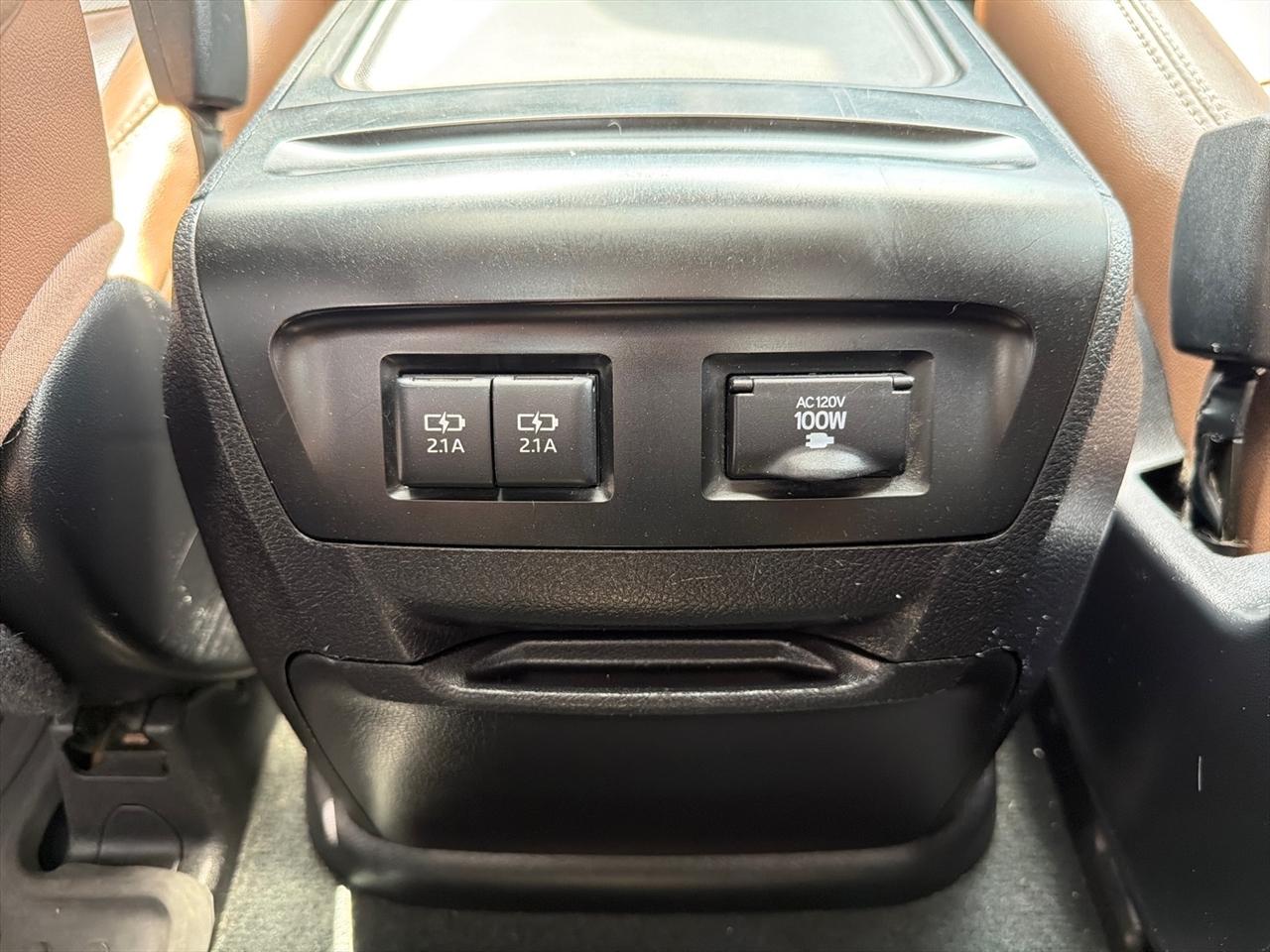 Toyota Sienna Limited Premium AWD 7-Passenger (Natl) 2020