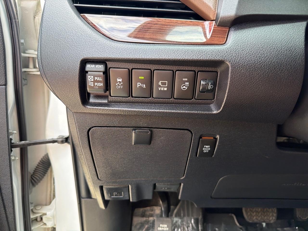 Toyota Sienna Limited Premium AWD 7-Passenger (Natl) 2020