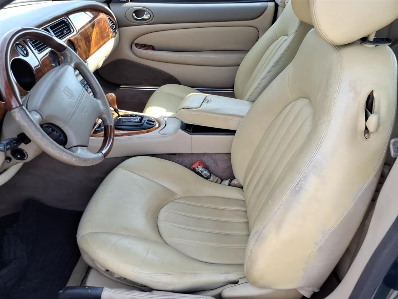 Jaguar XK8 2dr Conv XK8 2002