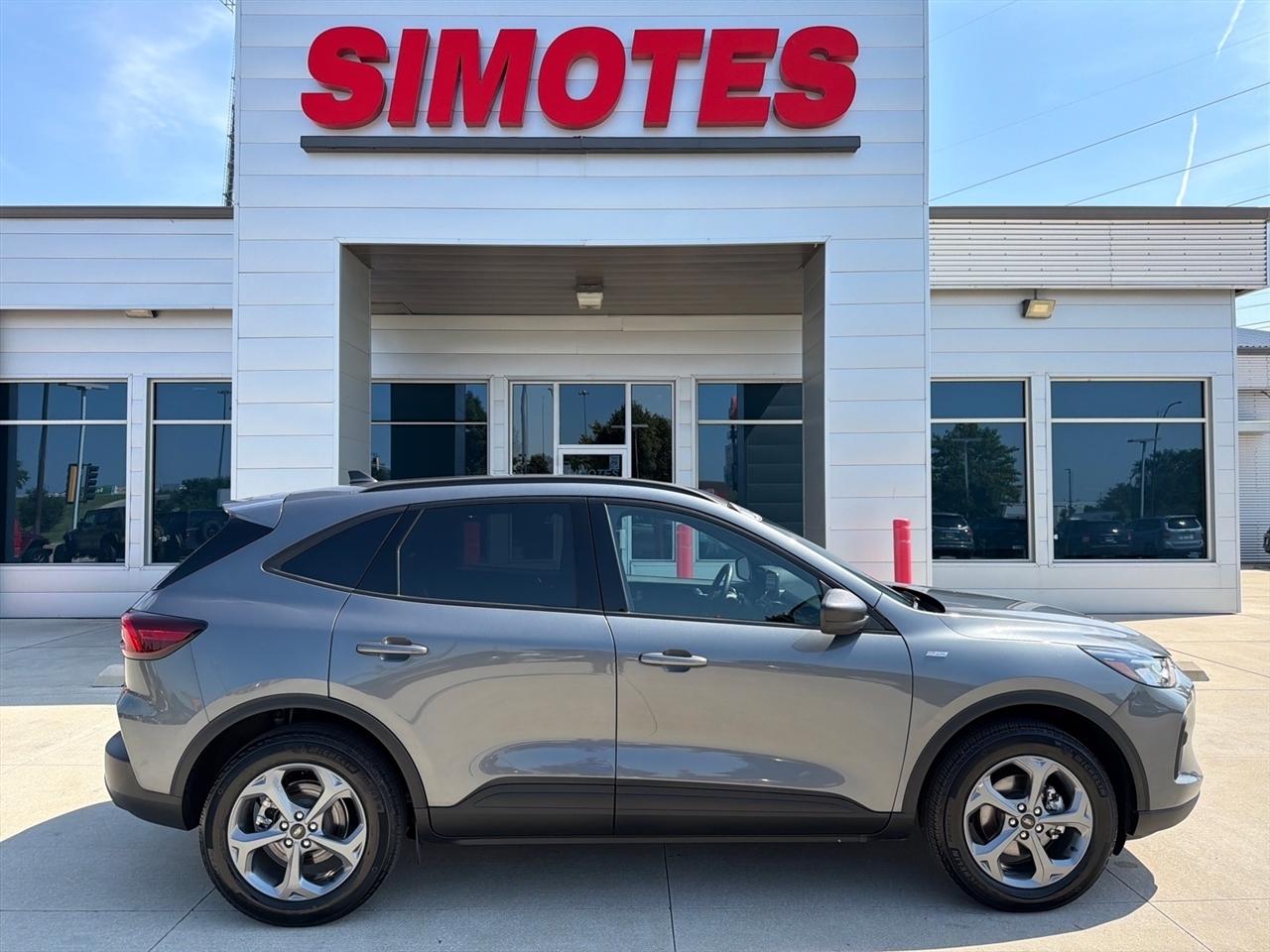 2025 Ford Escape ST-Line AWD
