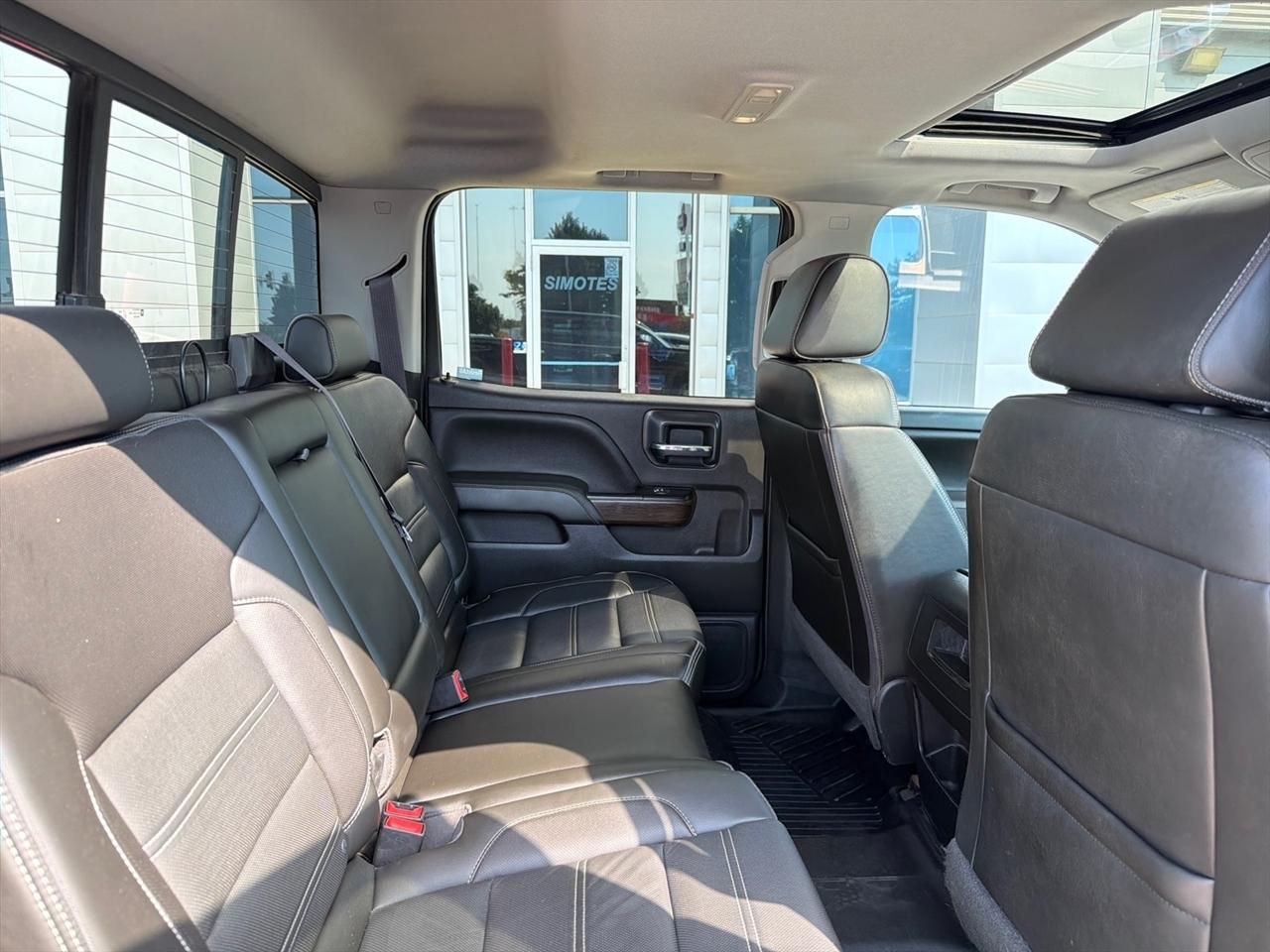 GMC Sierra 1500 4WD Crew Cab 153.0" Denali 2017
