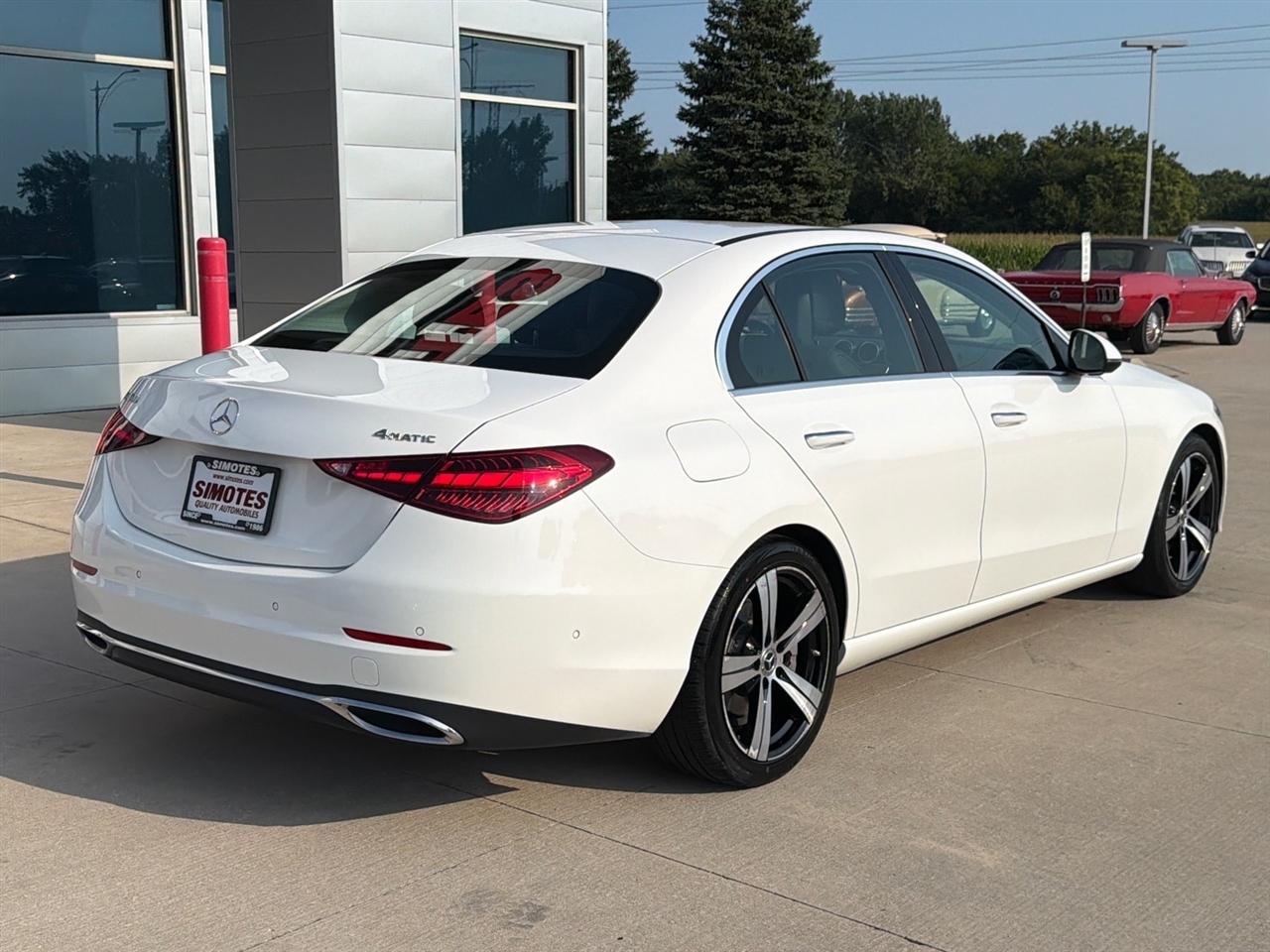 Mercedes-Benz C-Class C 300 4MATIC Sedan 2025