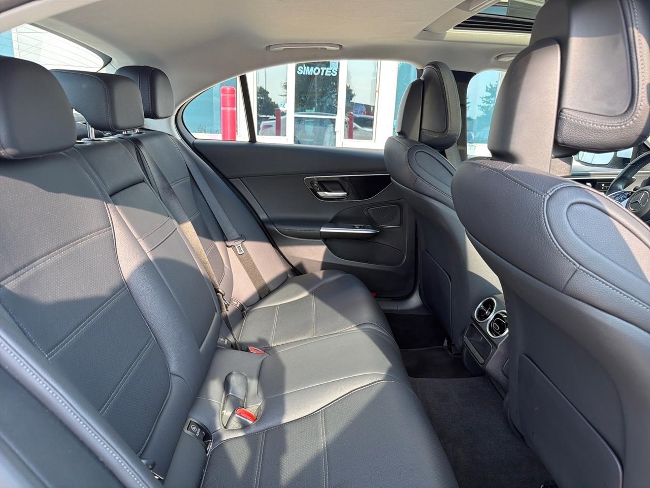 Mercedes-Benz C-Class C 300 4MATIC Sedan 2025