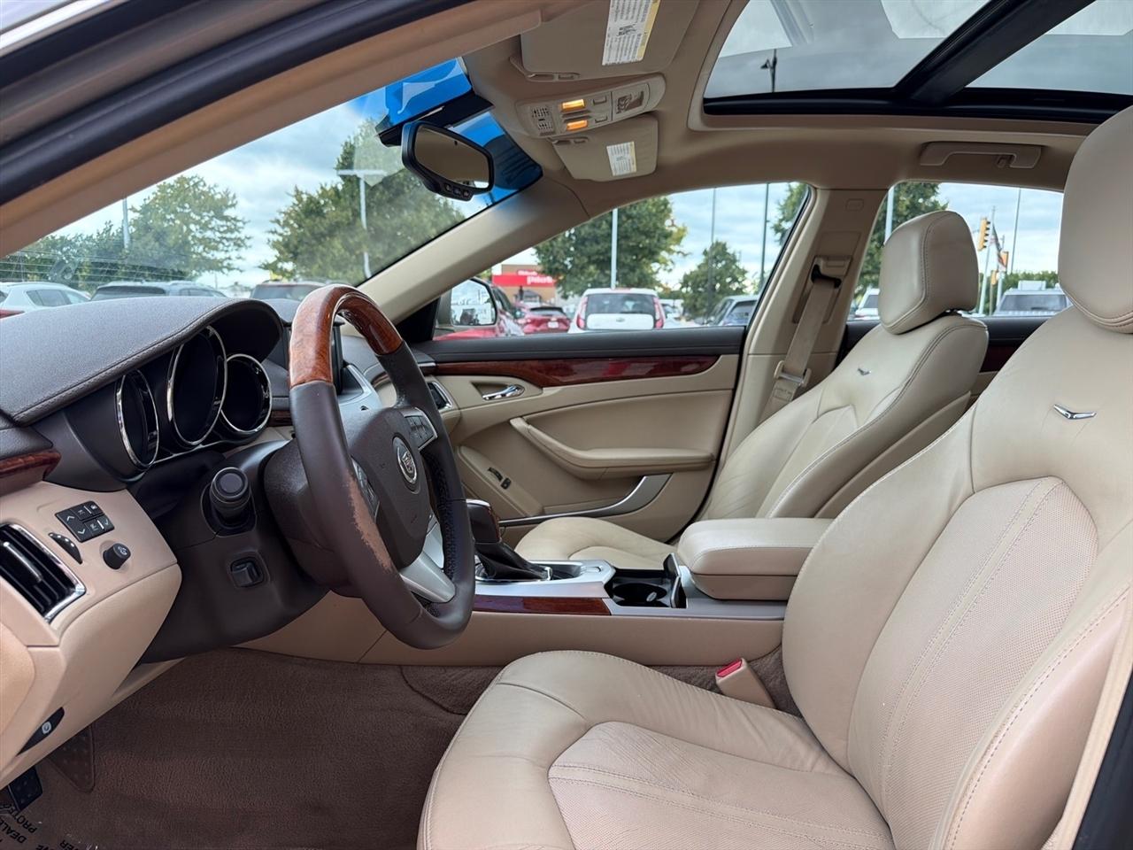 Cadillac CTS Sedan 4dr Sdn 3.6L Premium AWD 2011