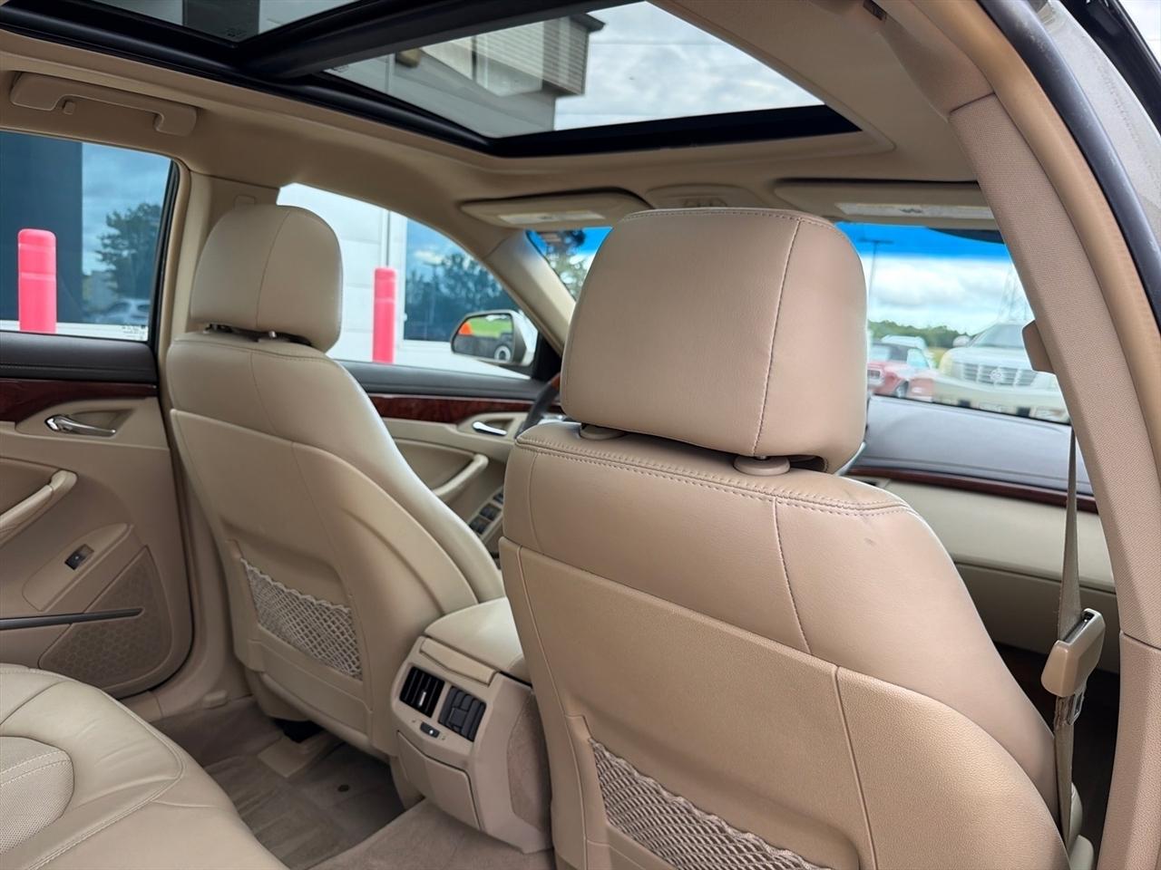 Cadillac CTS Sedan 4dr Sdn 3.6L Premium AWD 2011