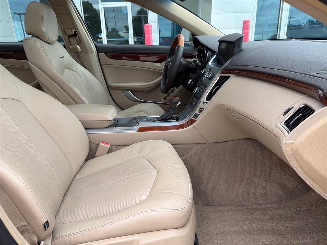 Cadillac CTS Sedan 4dr Sdn 3.6L Premium AWD 2011