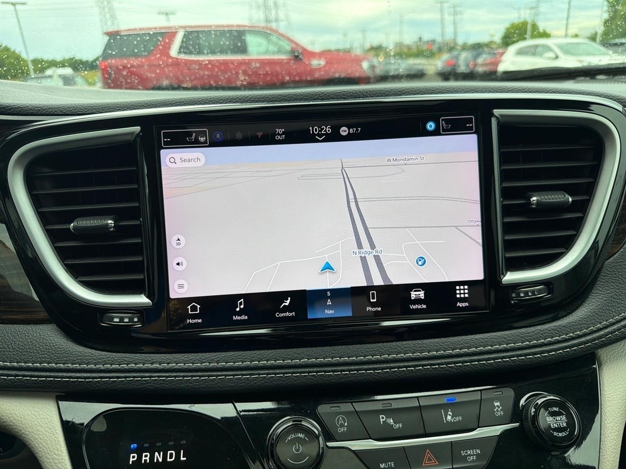 Chrysler Pacifica Limited FWD 2024