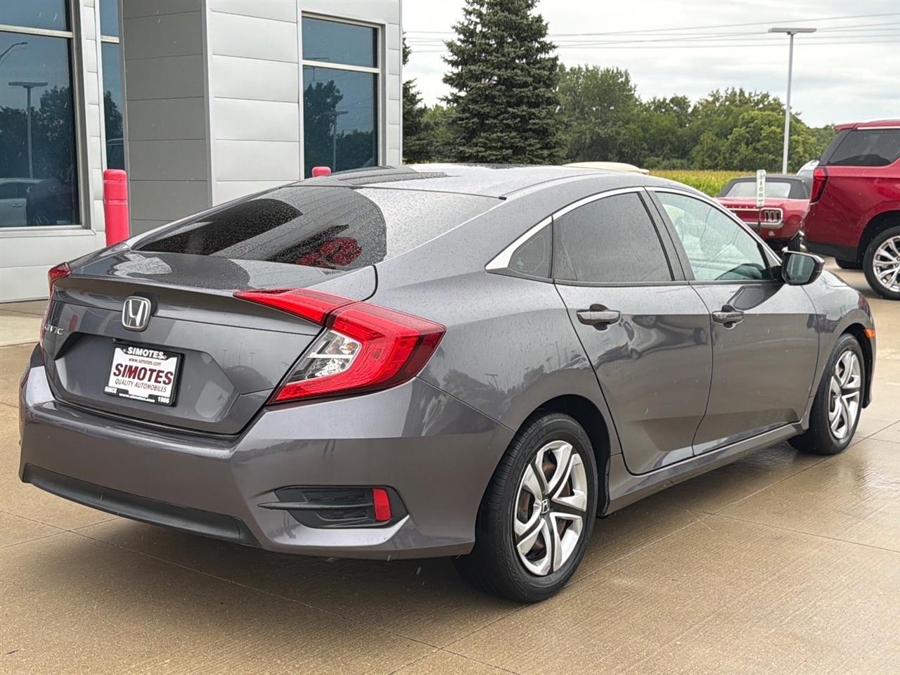 Honda Civic Sedan LX CVT 2017