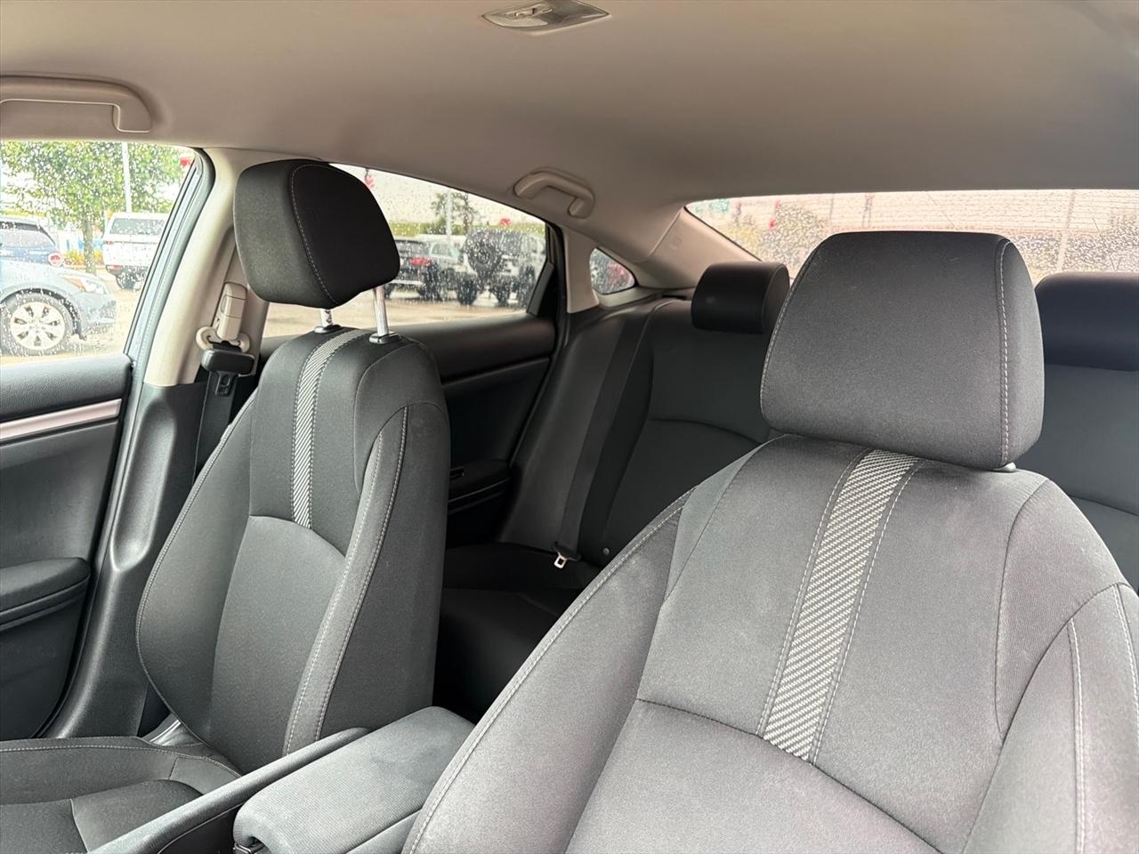 Honda Civic Sedan LX CVT 2017