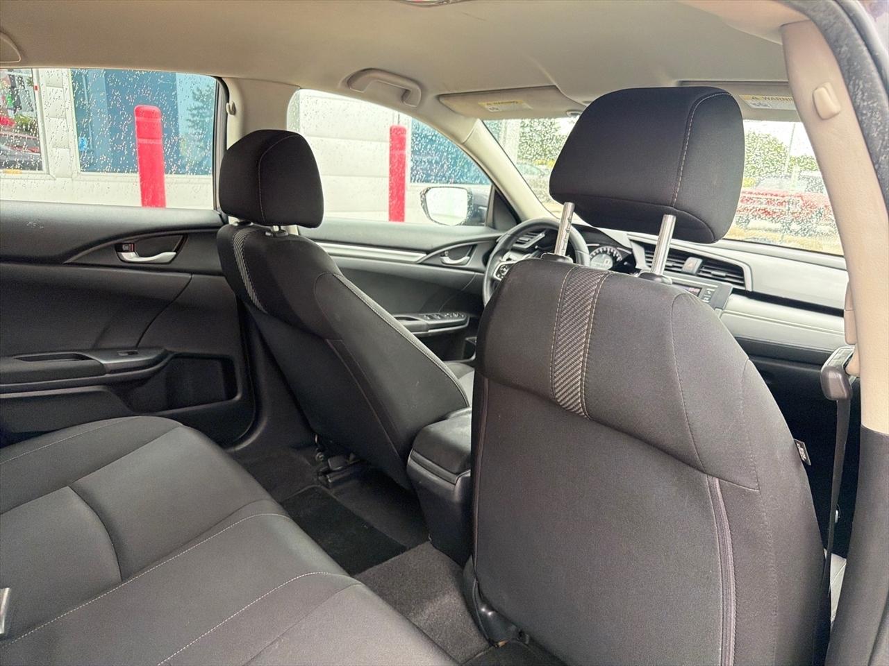 Honda Civic Sedan LX CVT 2017