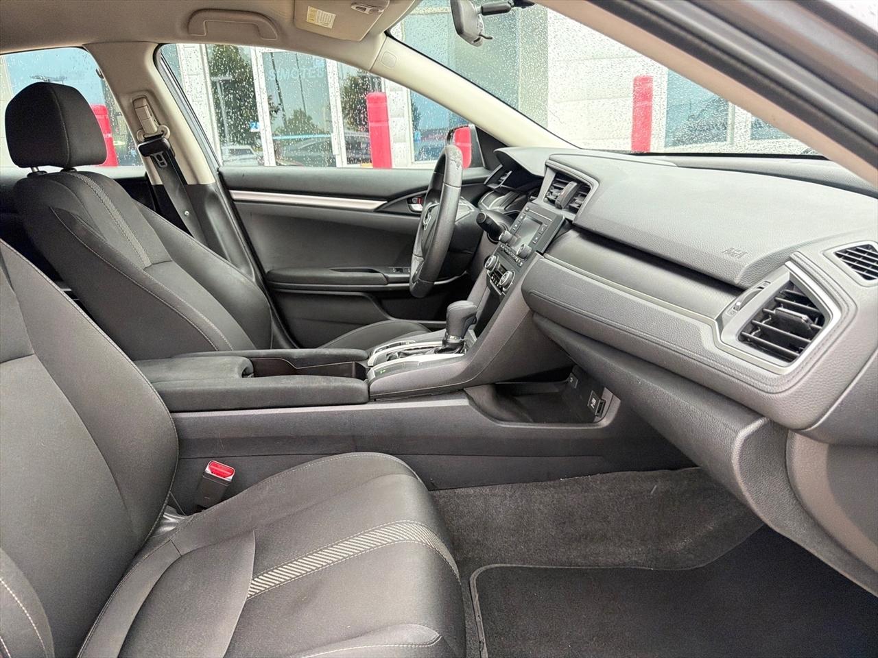 Honda Civic Sedan LX CVT 2017