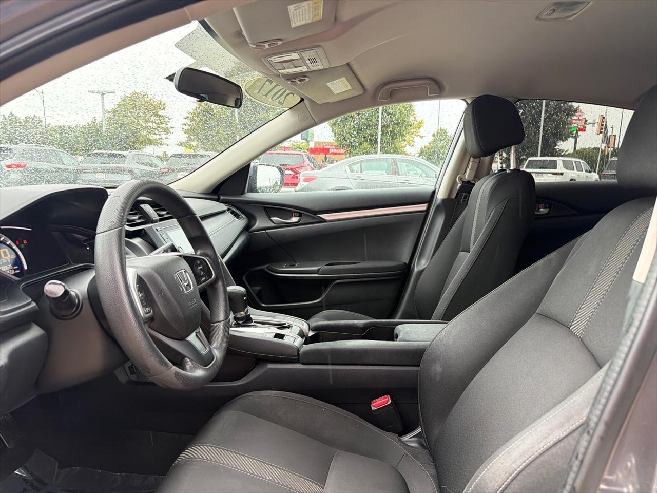 Honda Civic Sedan LX CVT 2017