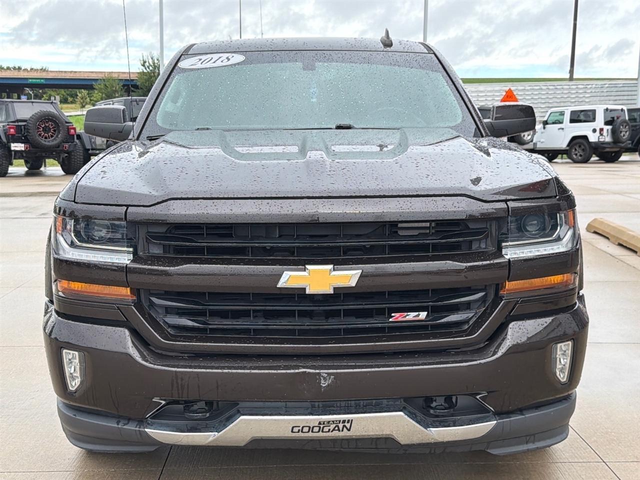 Chevrolet Silverado 1500 4WD Double Cab 143.5" LT w/2LT 2018