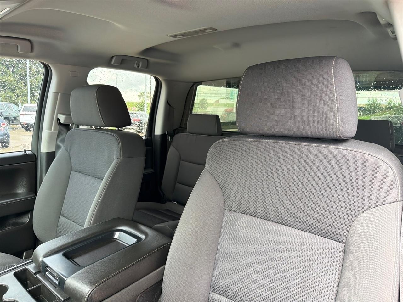 Chevrolet Silverado 1500 4WD Double Cab 143.5" LT w/2LT 2018