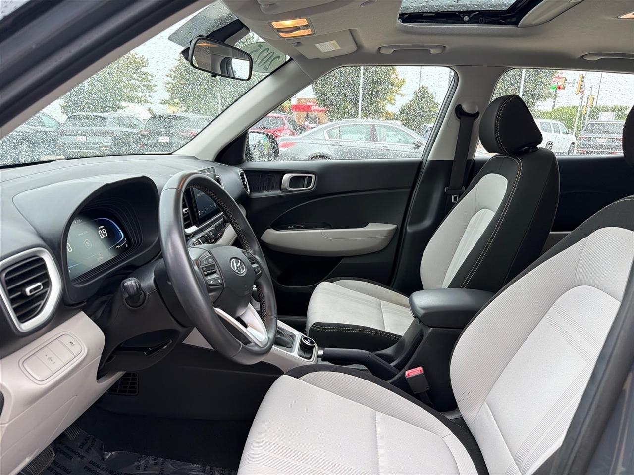 Hyundai Venue SEL IVT 2025