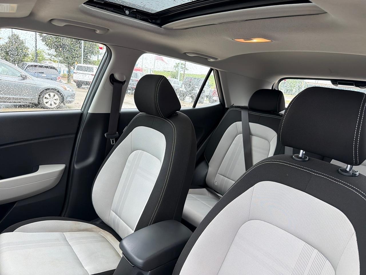 Hyundai Venue SEL IVT 2025