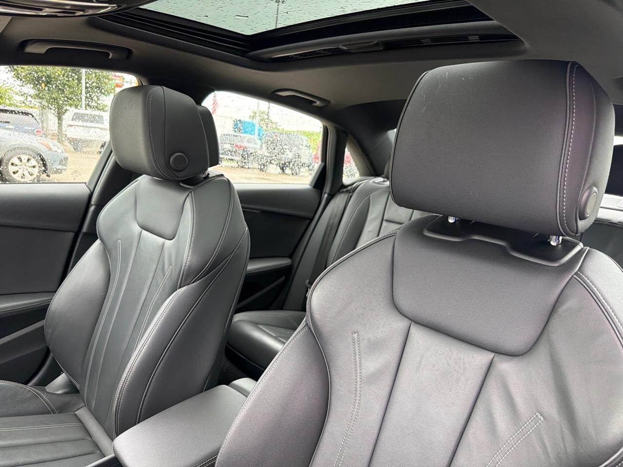Audi A4 Sedan S line Premium Plus 45 TFSI quattro 2024
