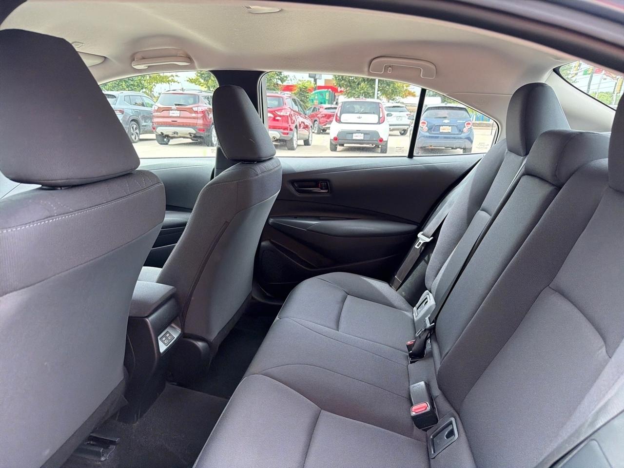 Toyota Corolla LE CVT (Natl) 2026
