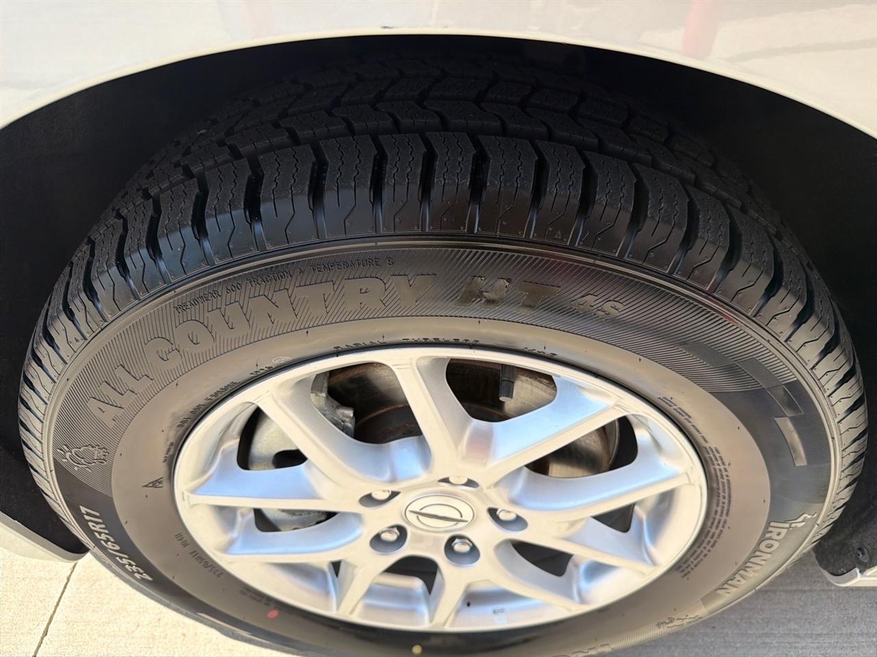Chrysler Voyager LX FWD 2023
