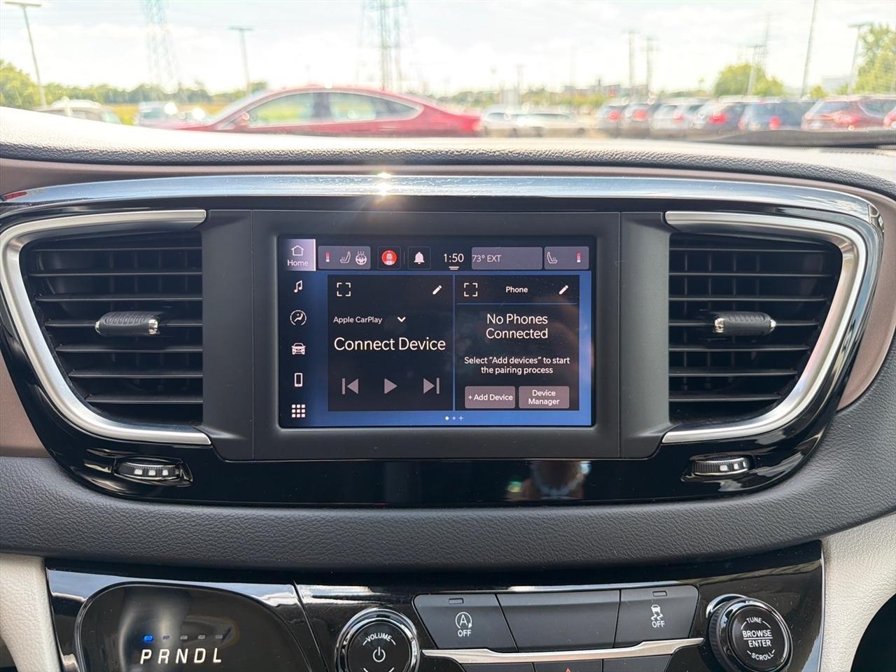 Chrysler Voyager LX FWD 2023