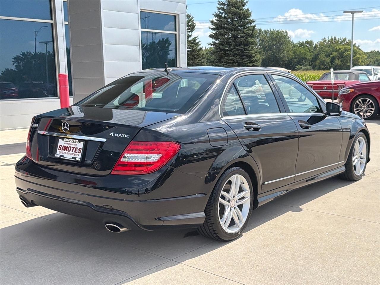 Mercedes-Benz C-Class 4dr Sdn C 300 Sport 4MATIC 2013