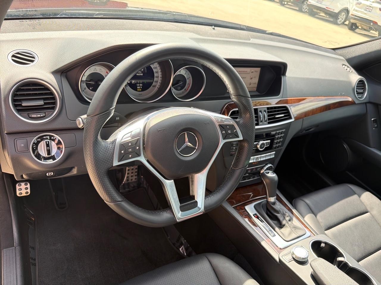 Mercedes-Benz C-Class 4dr Sdn C 300 Sport 4MATIC 2013