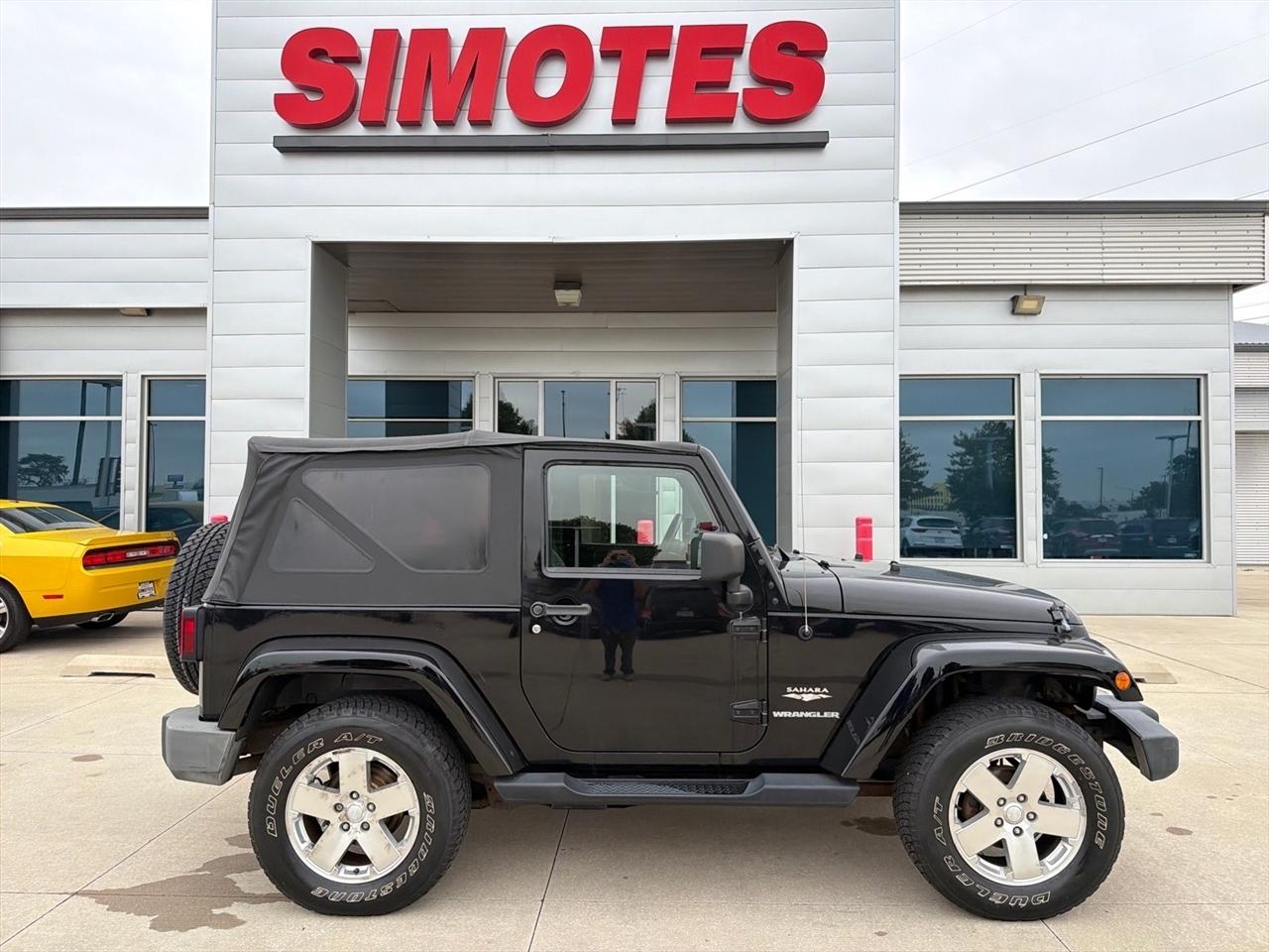 Jeep Wrangler 4WD 2dr Sahara 2009