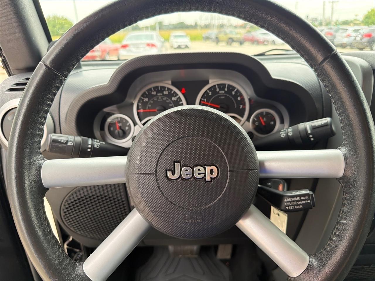 Jeep Wrangler 4WD 2dr Sahara 2009