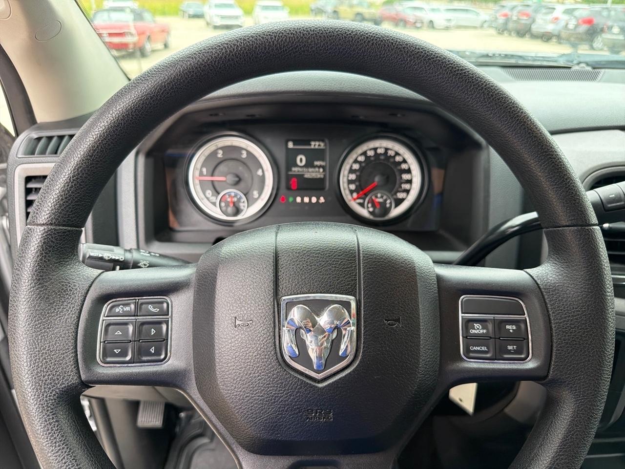 RAM 2500 4WD Crew Cab 149" Tradesman 2016