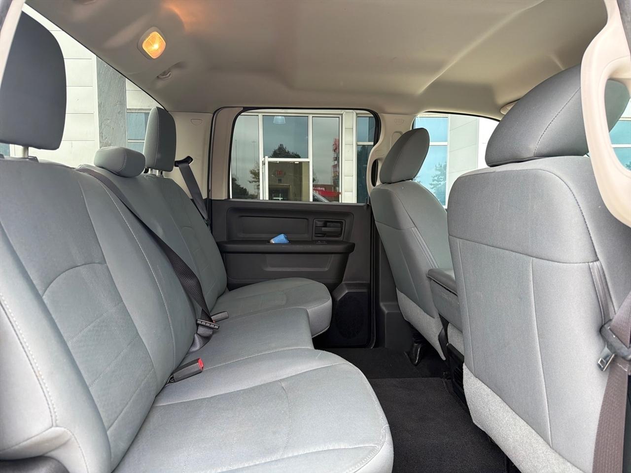 RAM 2500 4WD Crew Cab 149" Tradesman 2016
