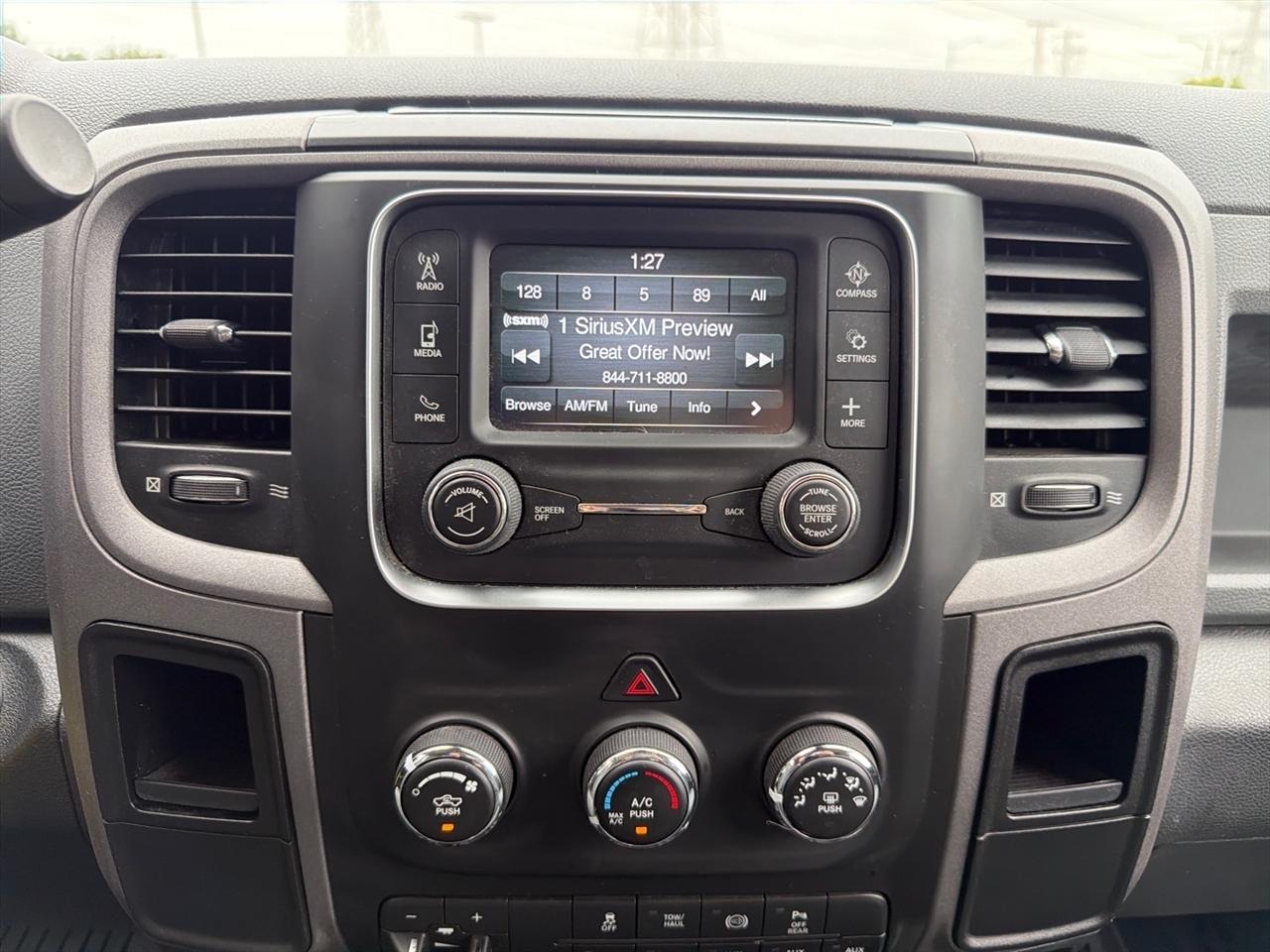 RAM 2500 4WD Crew Cab 149" Tradesman 2016