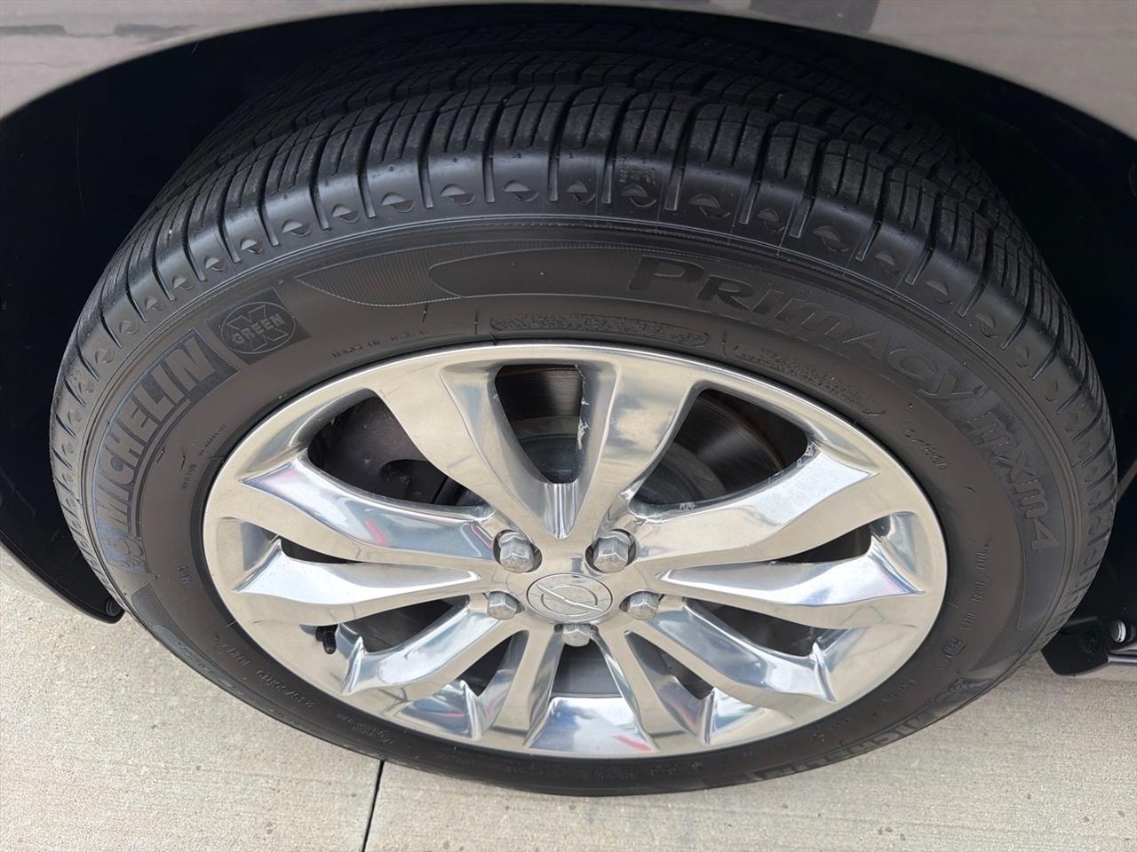 Chrysler 300 300C AWD 2017