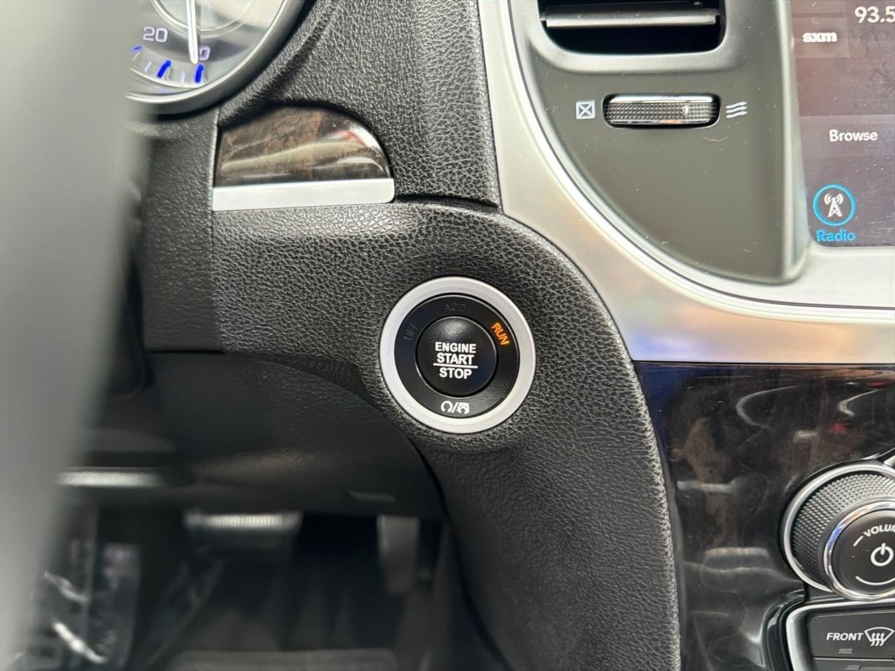 Chrysler 300 300C AWD 2017