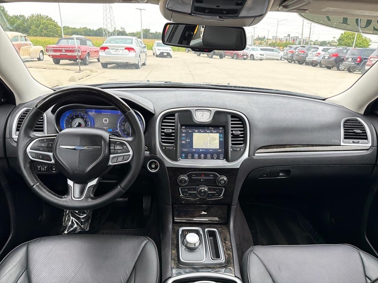 Chrysler 300 300C AWD 2017