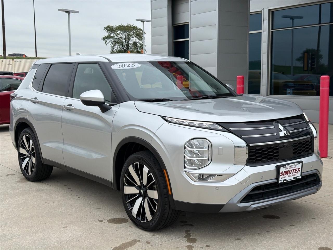 Mitsubishi Outlander Trail Edition S-AWC 2025