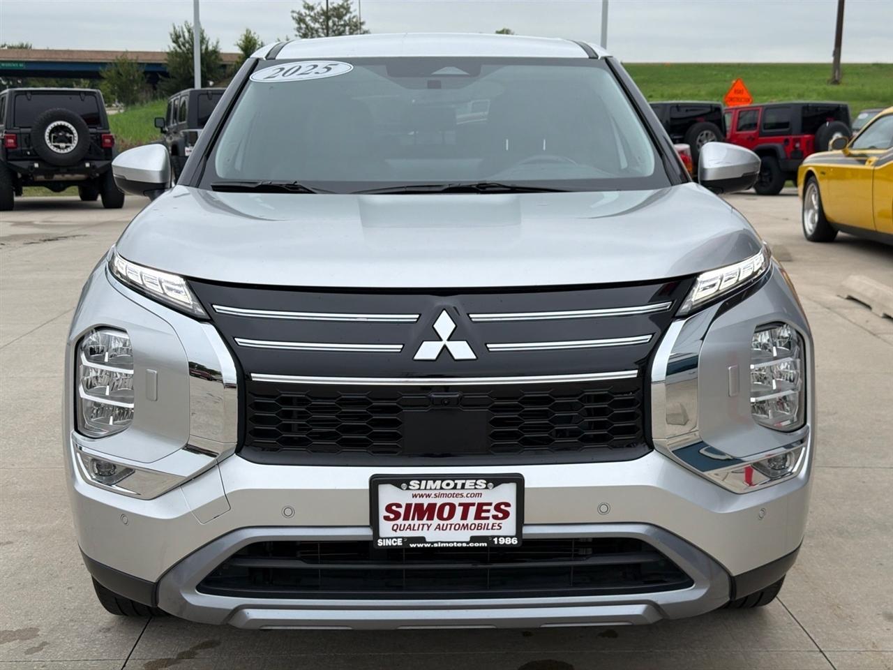 Mitsubishi Outlander Trail Edition S-AWC 2025
