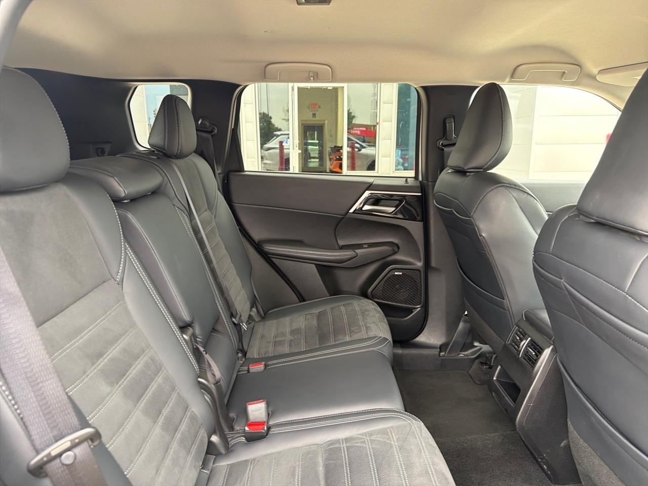 Mitsubishi Outlander Trail Edition S-AWC 2025