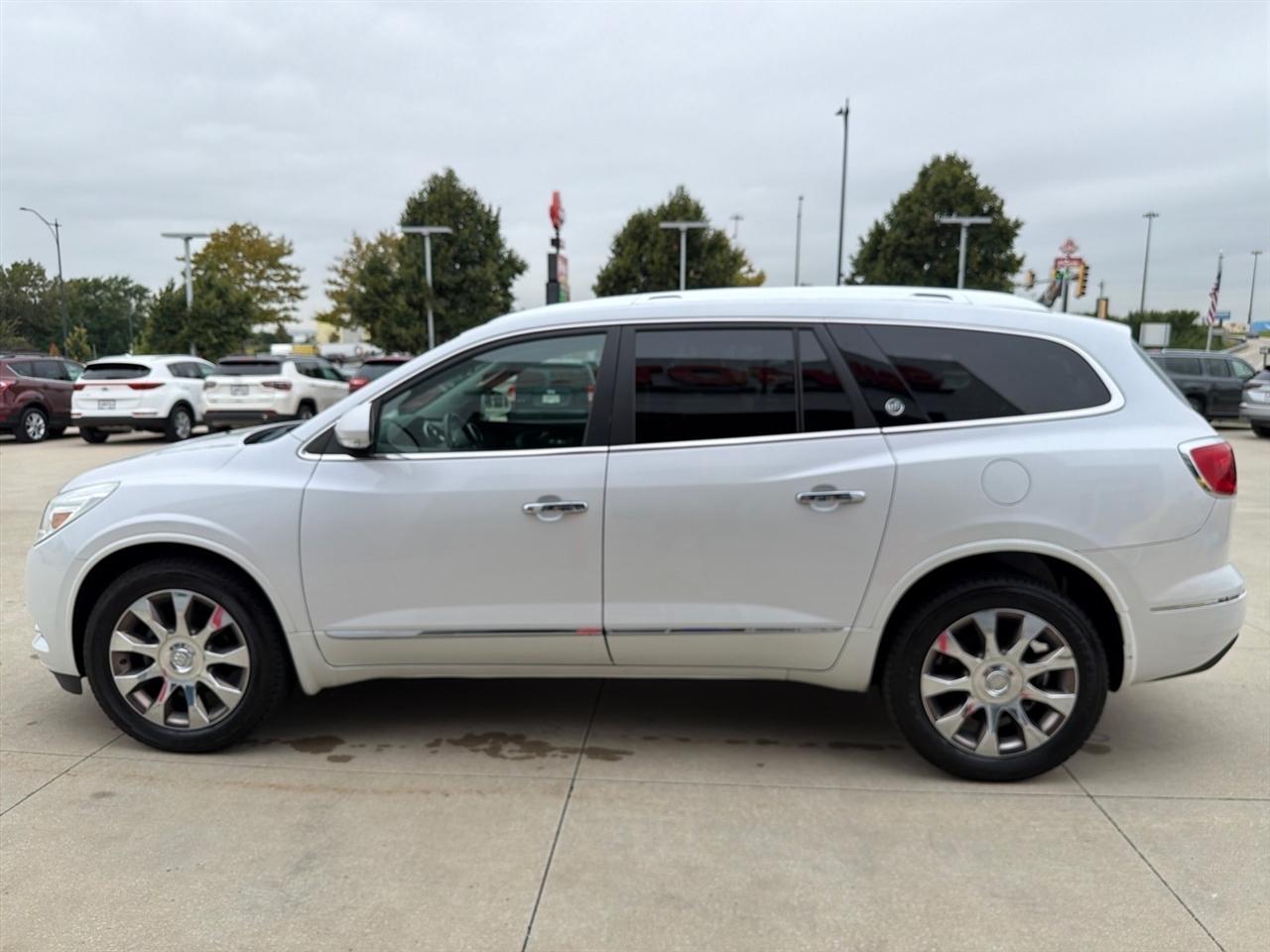 Buick Enclave AWD 4dr Premium 2016